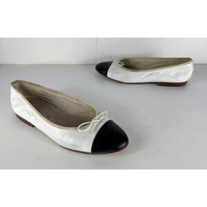 Vintage Chanel Cap Toe Two Tone Bow Ballet Flats Shoes White Black 39 US 9